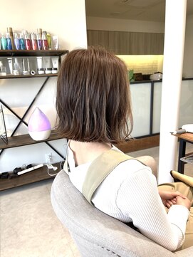 ルル カリス(lulu CHARIS) 切りっぱなしボブ