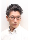 清潔感溢れるビジネスツーブロックアップバングパーマ