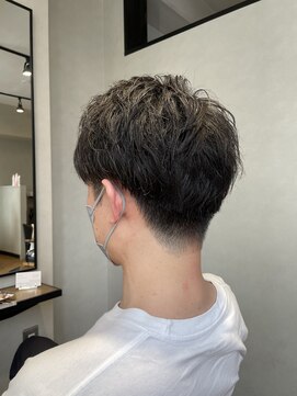ハイル(KHAIR) 刈り上げショート　《谷　昂将》