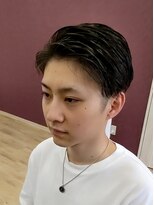 ブルブンガ(Berbunga) かき上げヘアツーブロックショート×ビジカジスリークショート