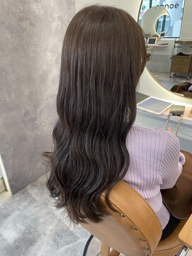 ジーナ 福岡天神(Zina) グレージュ