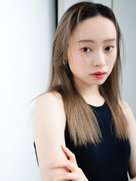 エインアンリー 表参道(AIN.ANLY.) ミルクティーアッシュハイトーンカラー鎖骨ミディアムボブデジパ