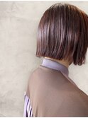 20代30代大人可愛い艶感ラベンダーベージュ切りっぱなしショート