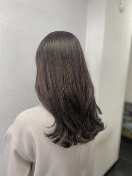 ジェナ(Jena) アイスグレージュ