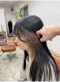 インナーペールグレー