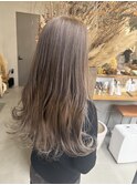 ホワイトベージュなインナーカラー
