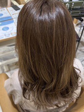 アース オーセンティック 三鷹店(EARTH Authentic) ブリーチなし柔らかベージュ