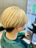 イメージア ボーノ相模大野店(IMAGE-A) 【まるっとハイトーン】ハイコントラストマッシュ ショート