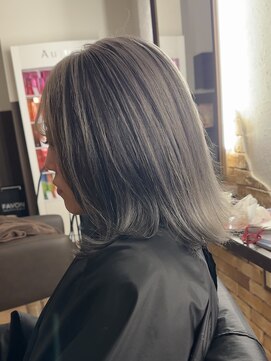 ヘアールーチェ(Hair Luce) ハイライトカラーミルクティーベージュケアブリーチダブルカラー
