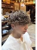 ＜理容室＞＜バーバー＞波巻きパーマ　メンズパーマ