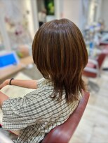 ハウス(HAUS.)&nbsp;ミディアムウルフカット