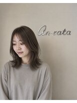 アンラタ(anrata)&nbsp;ミディアムレイヤーカット×赤み消しカラー
