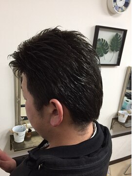 フラワー(Flower) イルミナカラーで艶色アッシュヘア