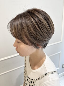 ネオリーブギンザ 銀座店(Neolive GINZA) (銀座) ブリーチハイライト　ハンサムショート