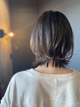 ザベース(the BASE) くびれボブ