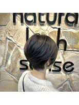 ナチュラルハイセンス 本店(natural high sense)&nbsp;形がきれいなショート×ジェルカラー　似合わせカット/町屋駅