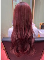 エマ(emma) 韓国巻き×レッドカラー