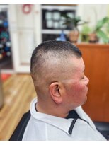 カミングよしむら(髪ingよしむら) スキンフェード