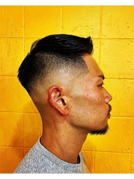 パーラーフリークス(PARLOR FREAKS) フェザーアップ