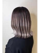 ヘアーステージ シーオーアル&nbsp;切りっぱなしバレイヤージュ