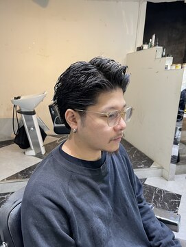 メリケンバーバーショップ フクオカ(MERICAN BARBERSHOP FUK) べリーショートダークアッシュニュアンスパーマ韓国マッシュ