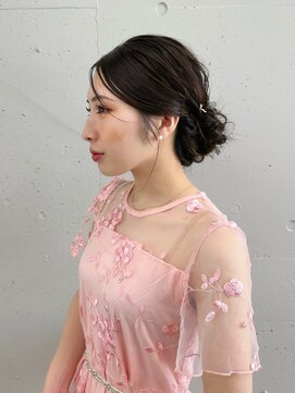 シーク 天神(SEEK) 松尾菫菜/ヘアセット/シニヨン/ヘアアレンジ/韓国ヘア