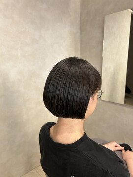 トキ(toki) ミニボブ×暗髪カラー