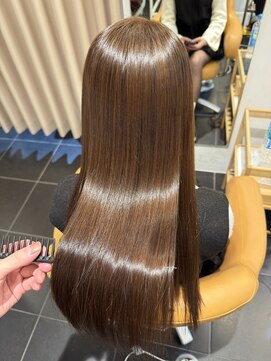 ピークスヘア(peaks hair) お悩み解決 髪質改善トリートメント まとまる艶髪 アイロンなし