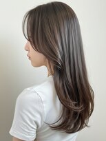 ブルートマト(BLUE TOMATO)&nbsp;20代30代透明感オリーブグレージュ×レイヤーカット小顔ヘア