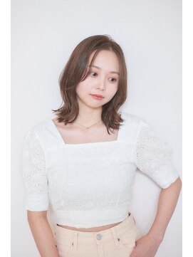 アミュレ ヘア サロン(Amule hair salon) 大人可愛いミントベージュミディアムくびれ巻きスタイル
