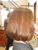 コアフィールフィス(COIFFURE fils)&nbsp;重ためラインのアッシュベージュ