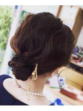 タクミ 美容院 庭瀬店(Takumi) ボブのアップスタイルセット