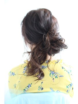 ヘアーライフデザインスアー(hair life design Suah) ☆カジュアルヘアアレンジ☆