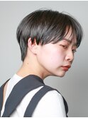 short［黒髪・暗髪・シースルーバング・ハンサムショート］