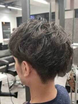 シュプール(SPUL) 【ツーブロックスタイル】ブリーチなしアッシュグレー