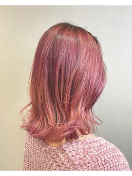 リリ(Liri material care salon by JAPAN) 春に向けてのピンクカラー