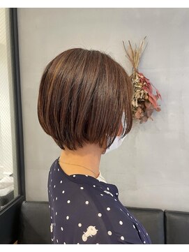 フェイバーバイリフ(FAVOR by Ref.) 前下がりショートボブ