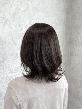 デミヘアー(Demi hair) くびれミディアム×アッシュグレー