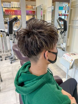 アヴァンス 天王寺店(AVANCE.) MEN'S HAIR ハイライト×刈り上げ×マッシュ