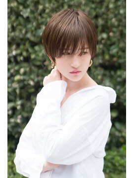 メゾンバイハバナ(maison by HAVANA) 大人かわいいフェザーバングココアブラウンマッシュショートボブ