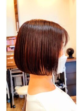 ヘアーズビースリー ポートサイド 大人ミニボブx切りっぱなし 10代20代30代40代50代60代