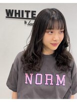 アンダーバーホワイト 西宮店(_WHITE) 後れ毛キュートロング　ダークグレージュ　ブリーチonカラー
