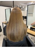 広がるブリーチダメージにも♪シルクストレート