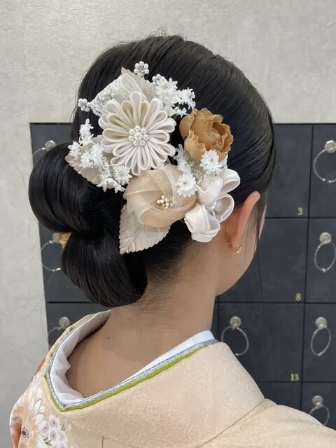 卒業式艶ヘアセット