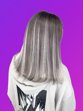 ドール(Doll) silverbeigeHighlight