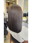 伸ばしかけアッシュ系カラー