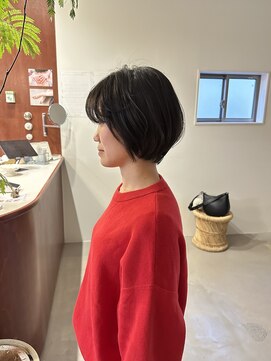 デン(den) 女性らしい　大人ショートボブ