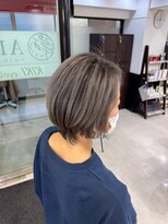 アイズ 本厚木(AIZU) シャドールーツ バレイヤージュ グレージュ