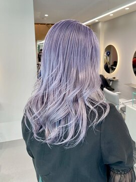 ブローチ(brooch) ラベンダーシルバー　ケアブリーチ　静岡　草薙