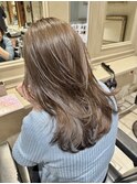 ベージュ　ミルクティ　レイヤー　ダブルカラー　韓国　立川